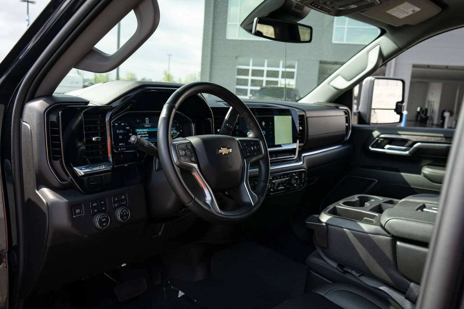 2024 Chevrolet Silverado 2500HD LTZ - Photo 13