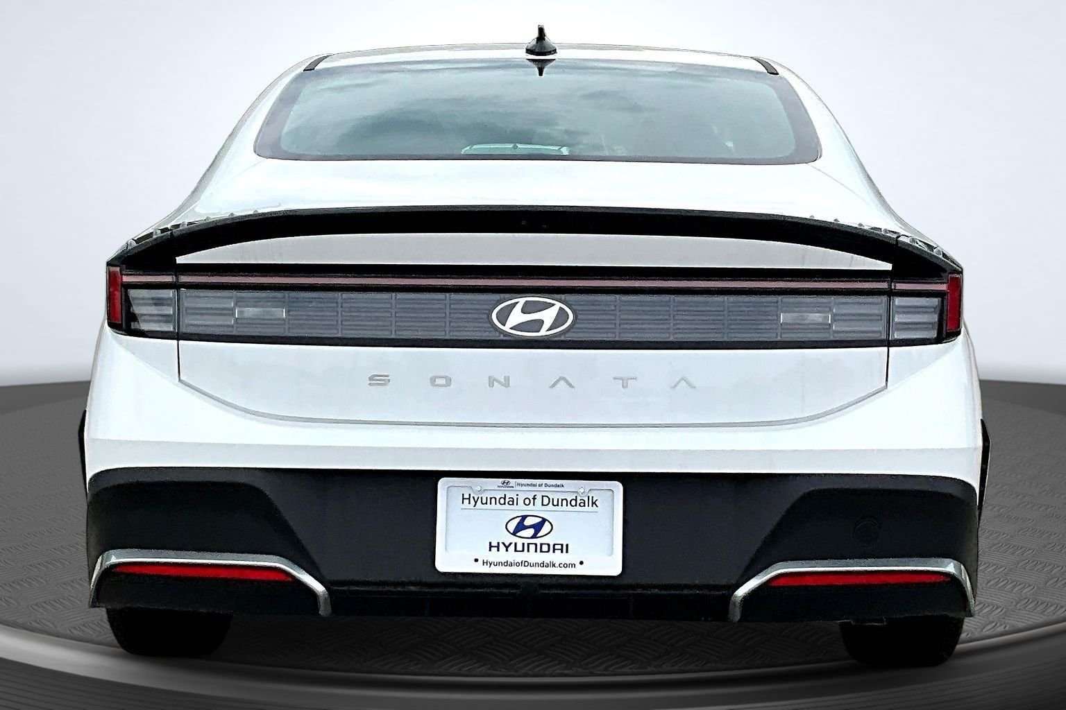 New 2026 White Hyundai SE image 6