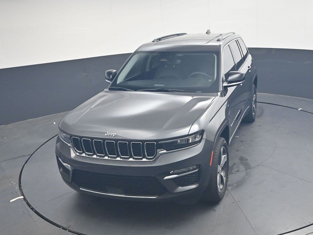 Used 2022 Baltic Gray Metallic Clearcoat Jeep 4xe image 30