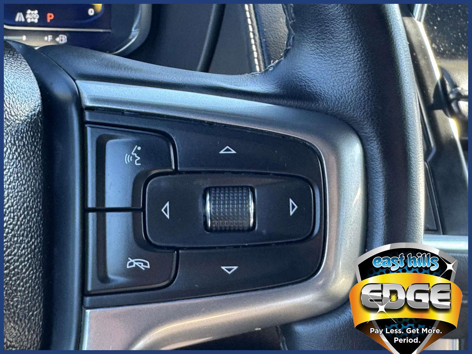 2024 Chevrolet Suburban LT - Photo 21