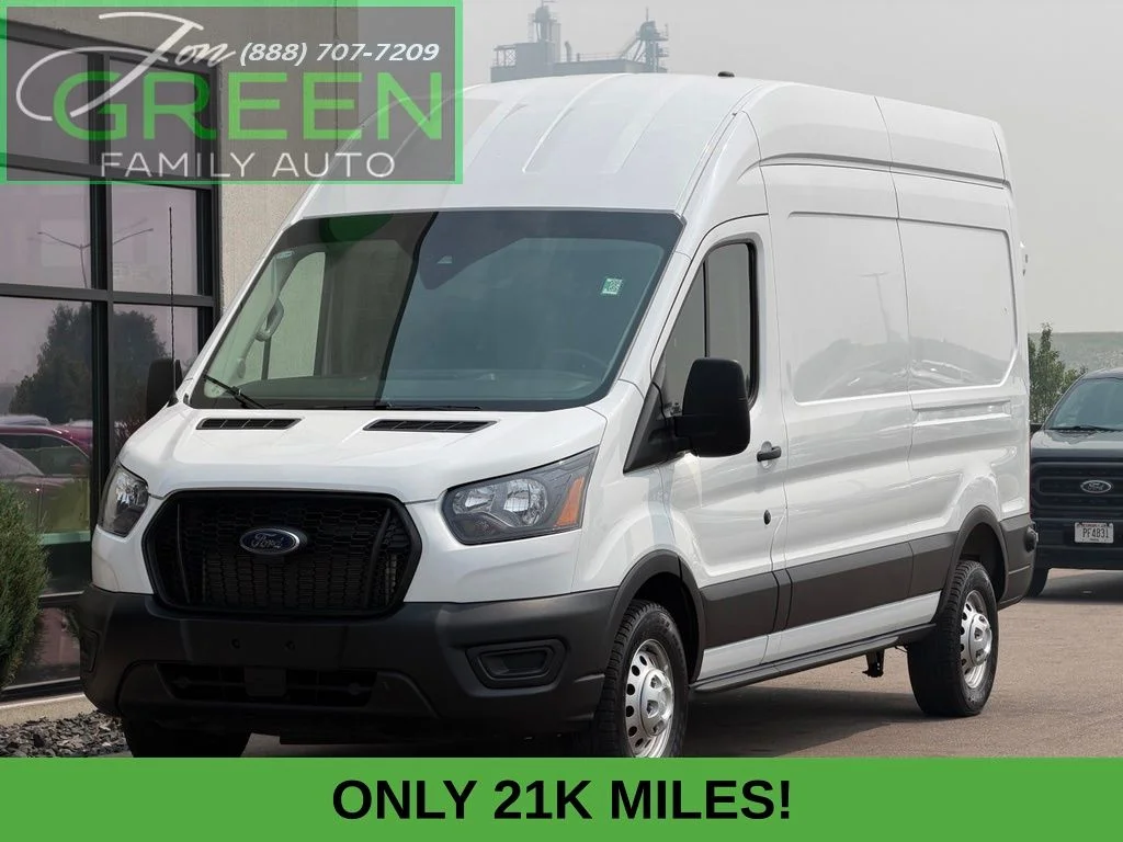 Used 2025 White Ford Base image 1