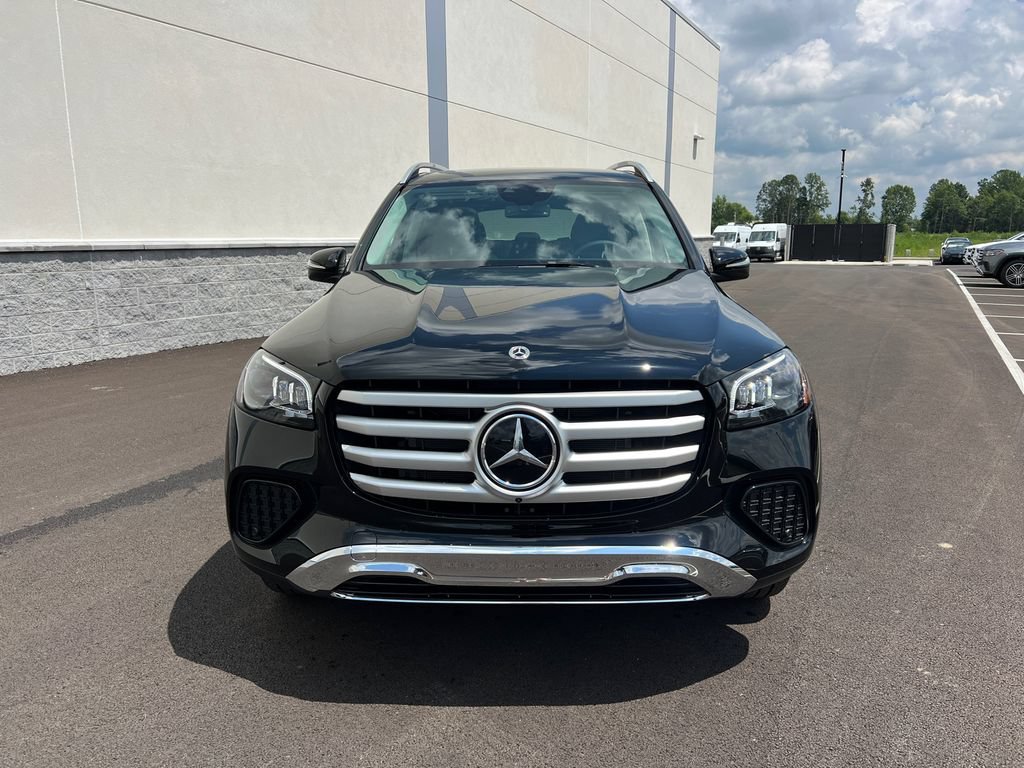New 2026 Black Mercedes-Benz GLS 450 image 42