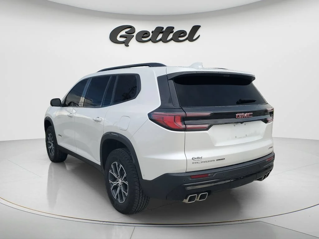 Used 2025 White Frost Tricoat GMC AT4 image 5