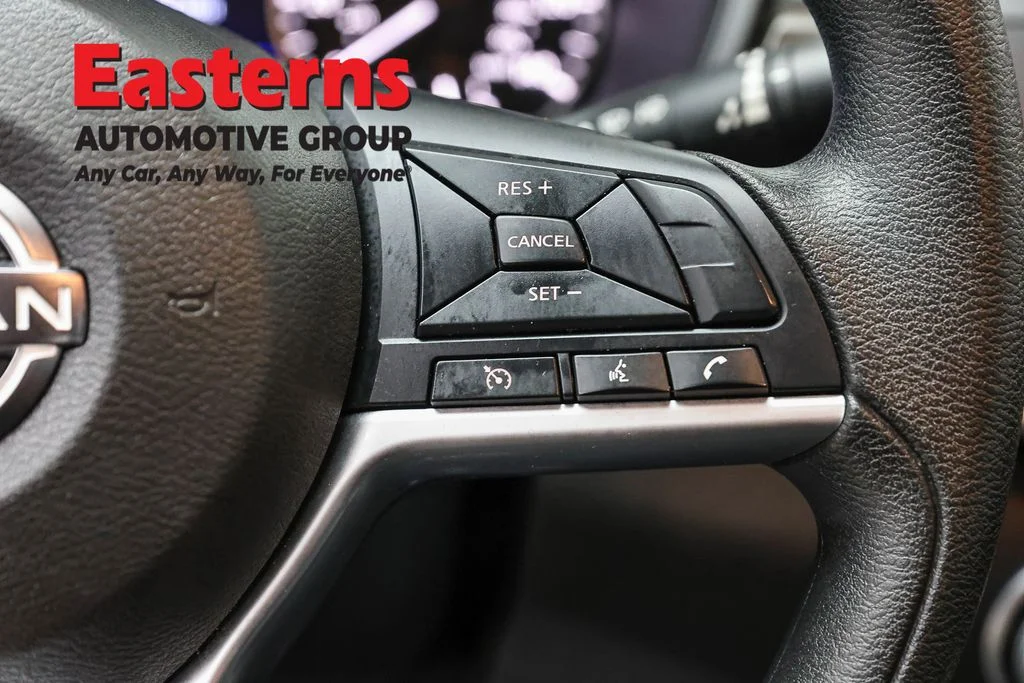 Used 2025 Black Nissan 2.5 SV image 16