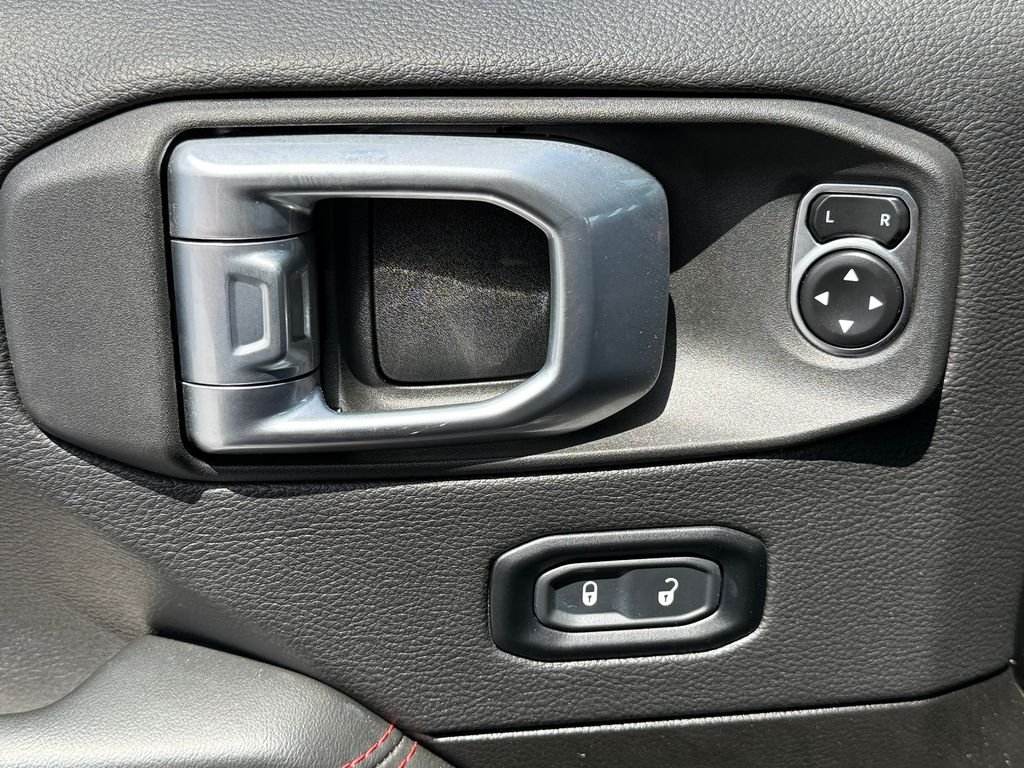 Used 2024 Black Jeep Rubicon X image 25