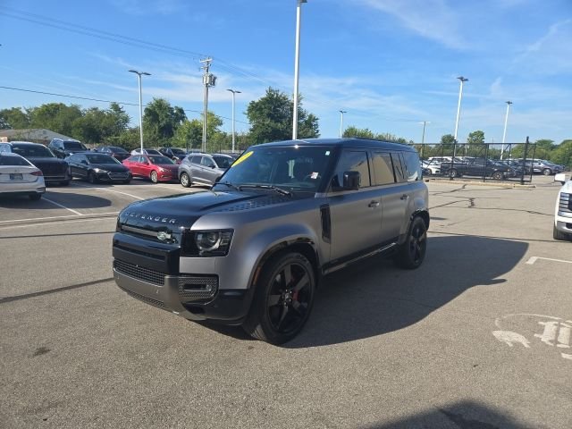 Used 2021 Gray Land Rover X image 2