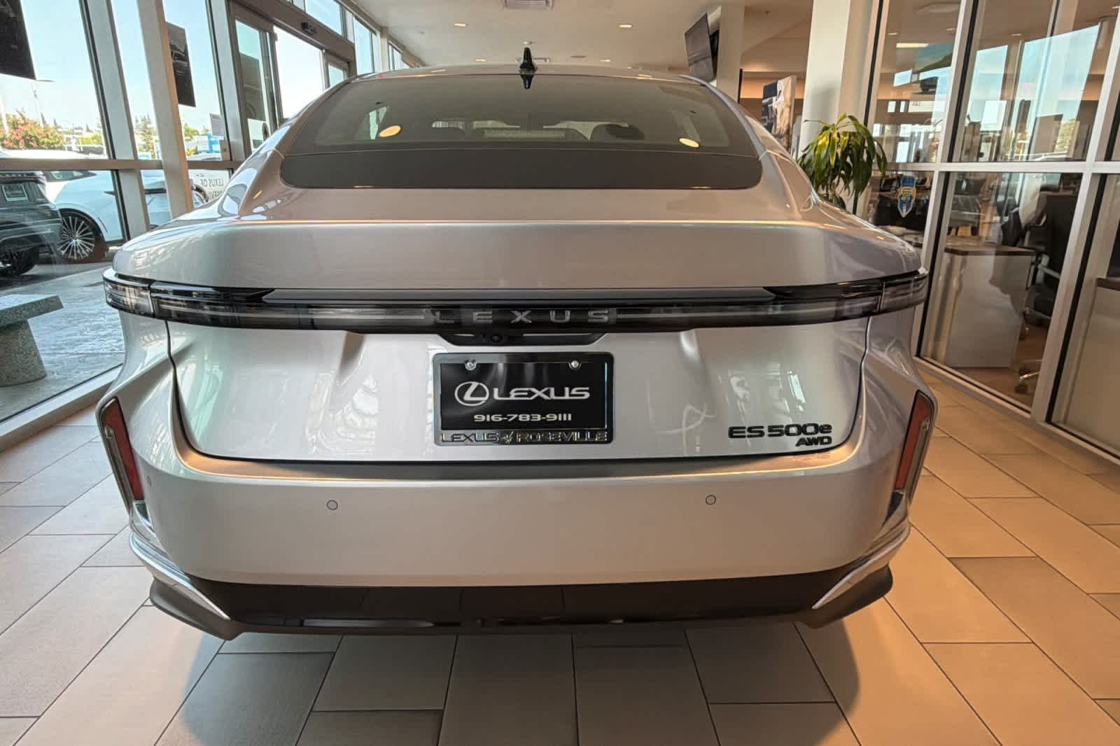 New 2026 Iridium Lexus ES 500e PREMIUM AWD image 7