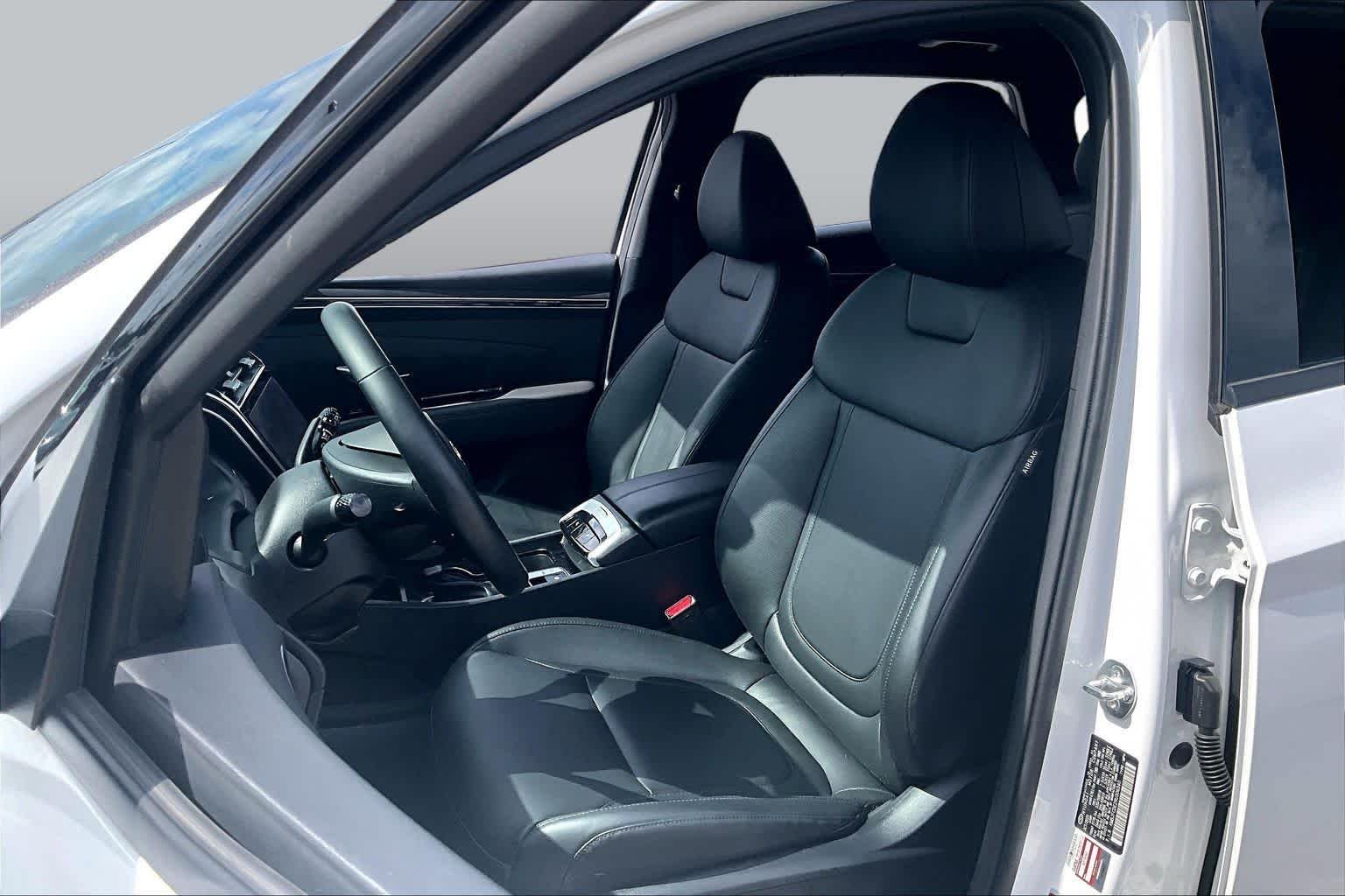 Used 2024 White Pearl Hyundai XRT image 8