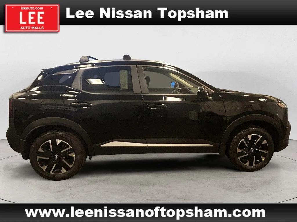 New 2026 Super Black Nissan SV image 6