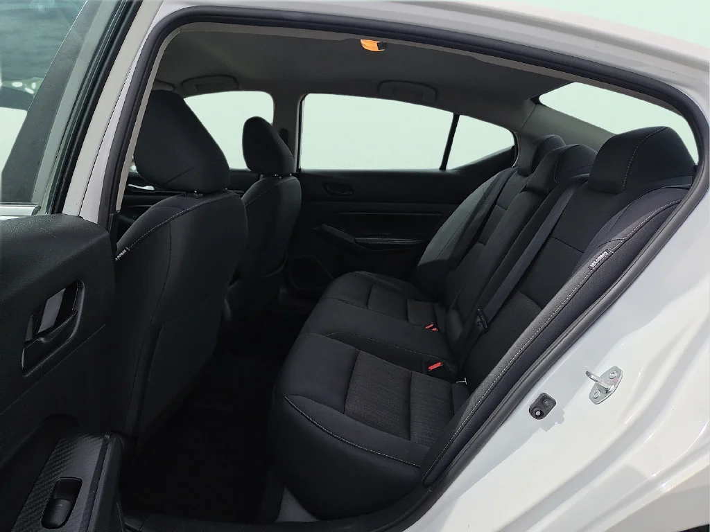 Used 2025  Nissan SV image 11