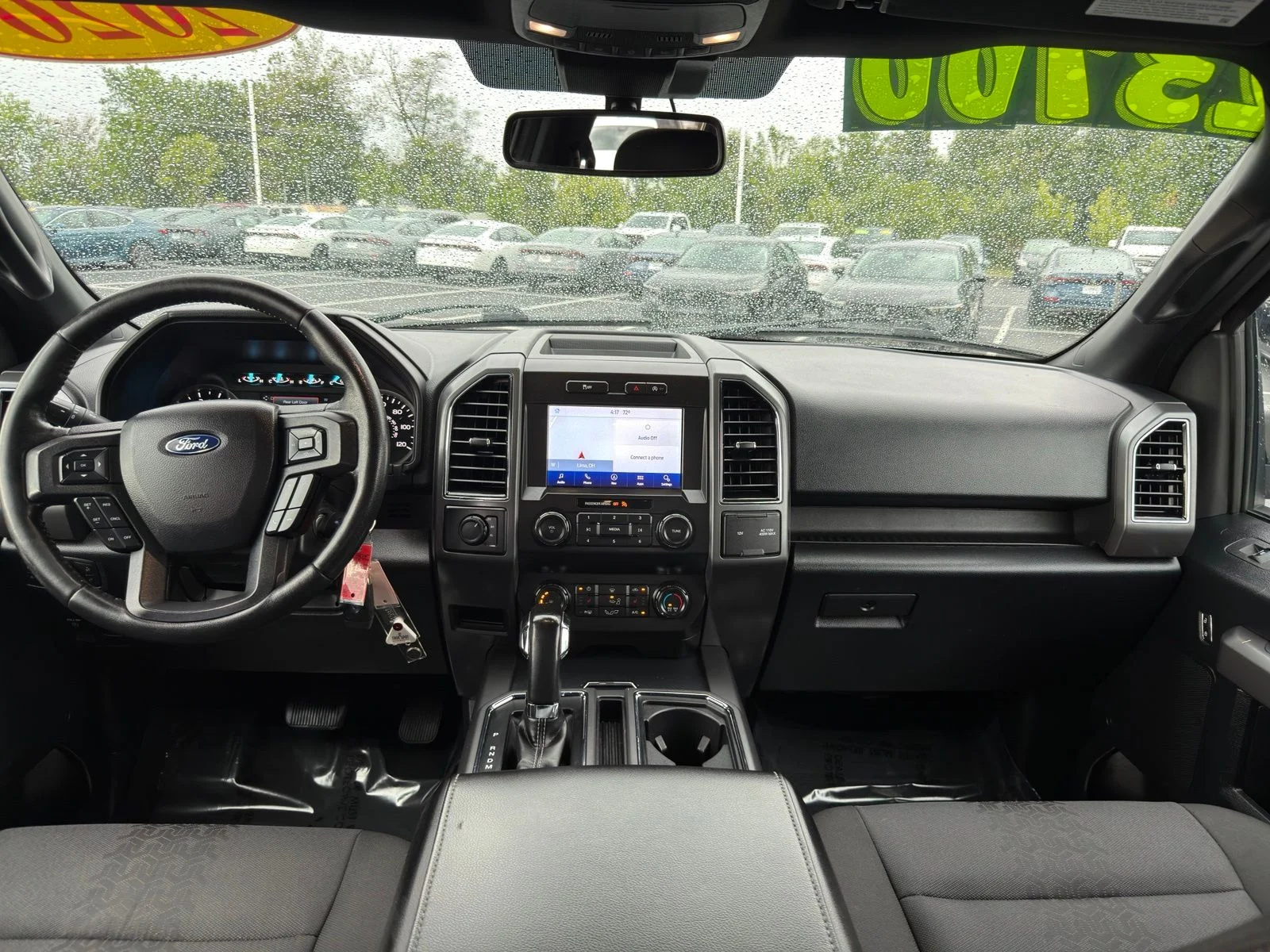 Used 2020 White Ford XLT image 28
