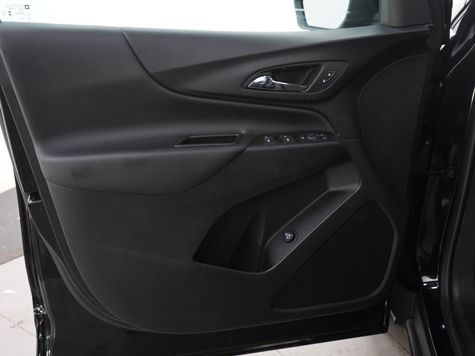 Used 2024 Mosaic Black Metallic Chevrolet LT image 20