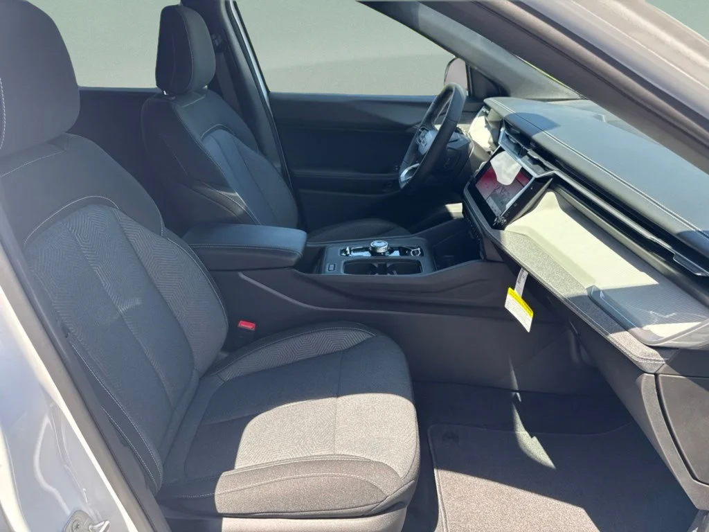 New 2026 Bright White Clearcoat Jeep Laredo image 28