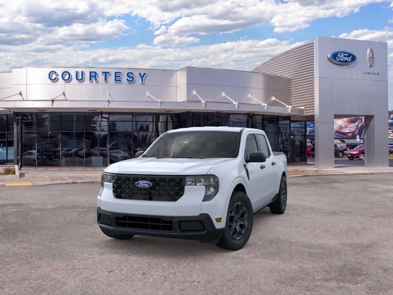 New 2026 Space White Metallic Ford XLT image 2