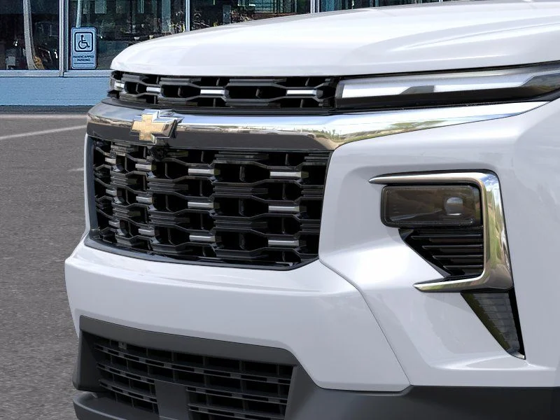 New 2027 White Chevrolet LT image 13