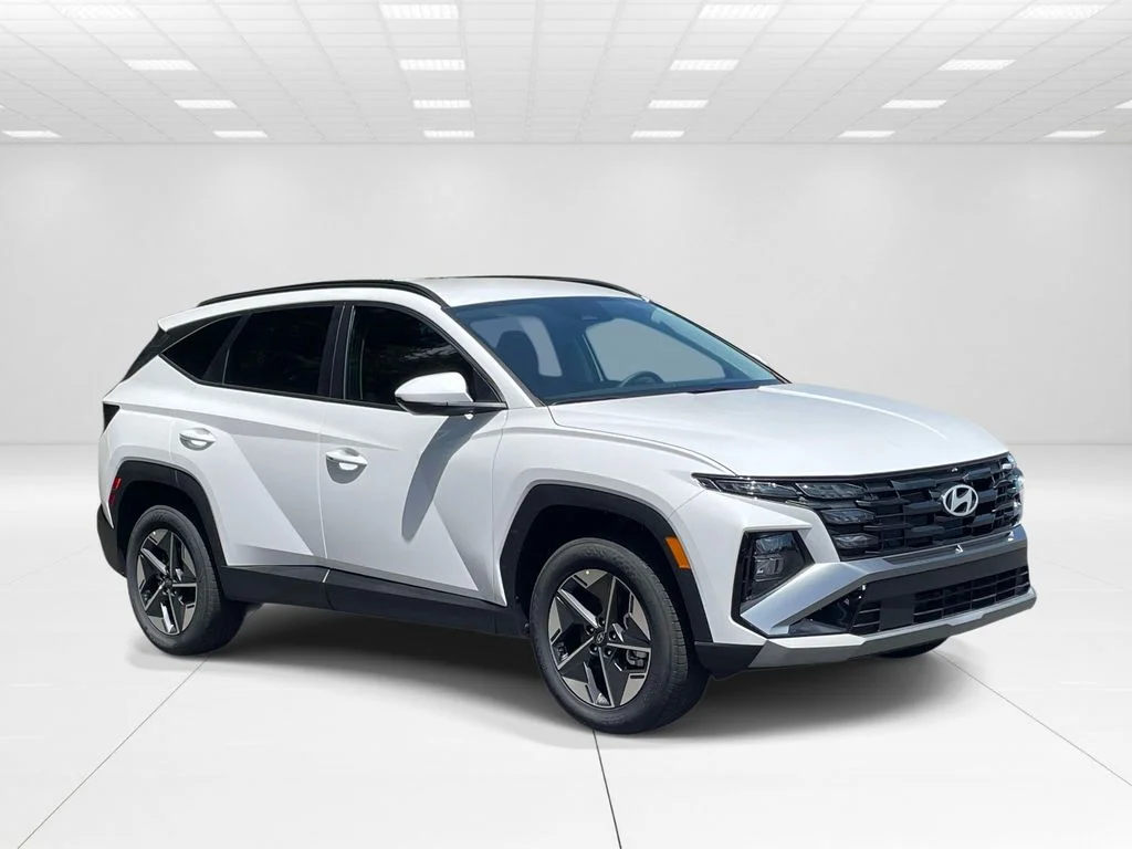 New 2026 White Hyundai SEL image 1