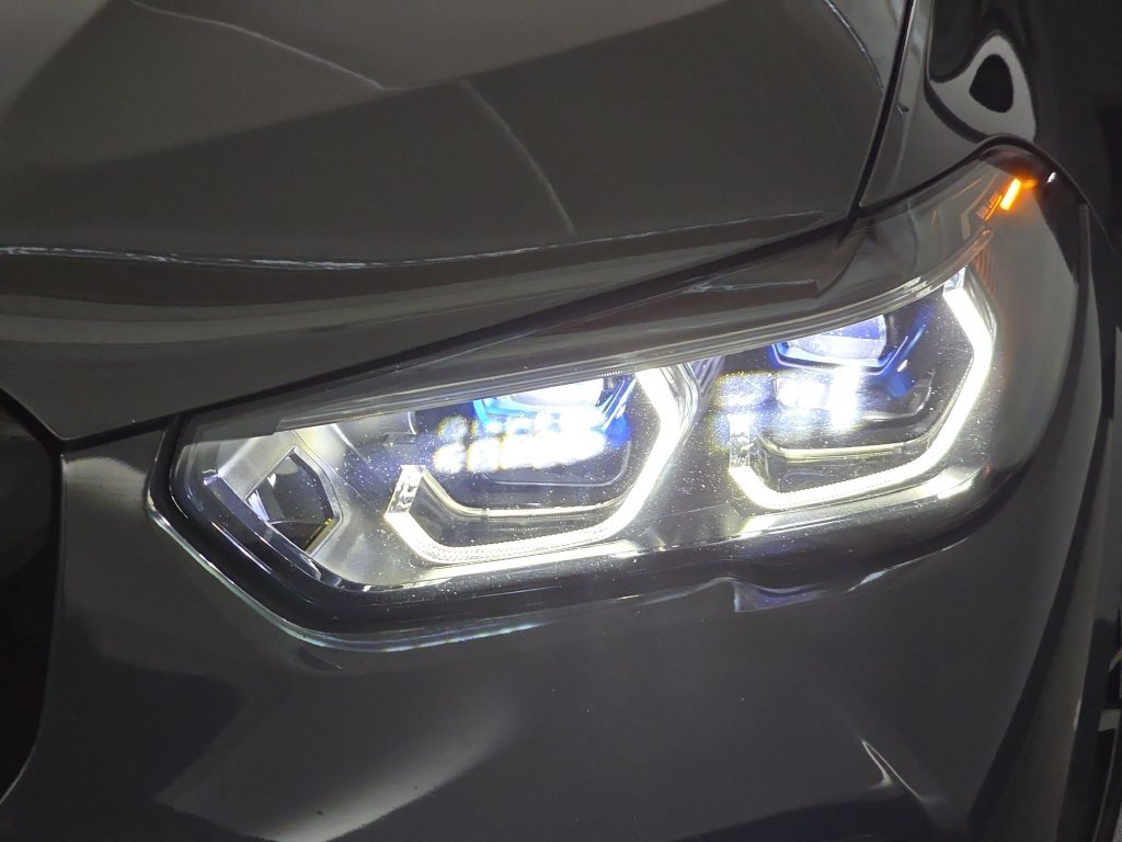 Used 2022 Dravit Grey Metallic BMW  image 32