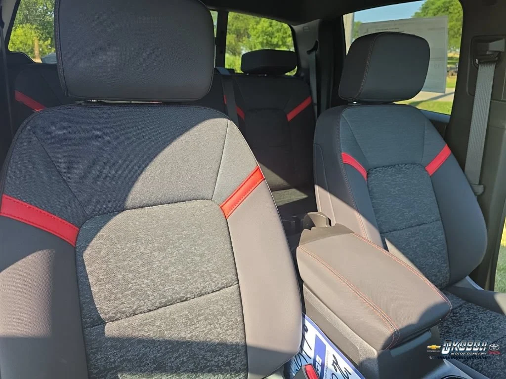 2026 Chevrolet Colorado Z71 - Photo 25