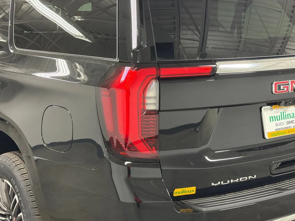 2026 GMC Yukon XL Elevation - Photo 14
