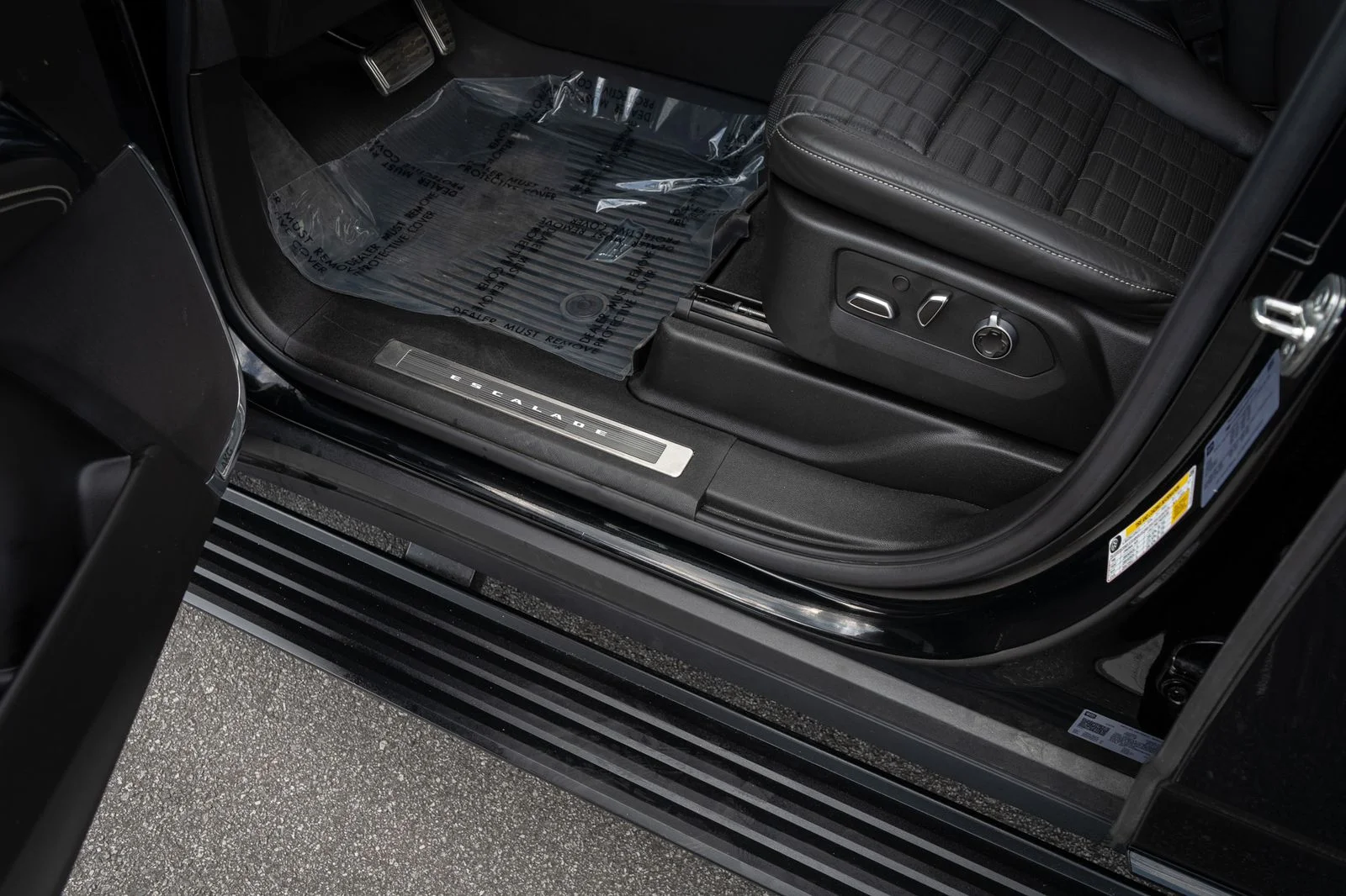 Used 2025 Black Raven Cadillac V-Series image 37