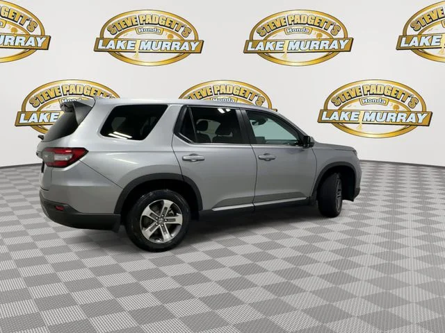 Certified Used 2025 Lunar Silver Metallic Honda EX-L image 3