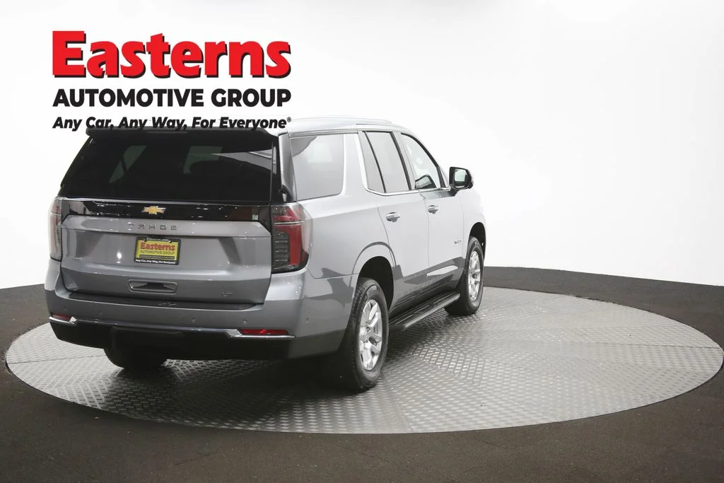Used 2025 Gray Chevrolet LT image 43