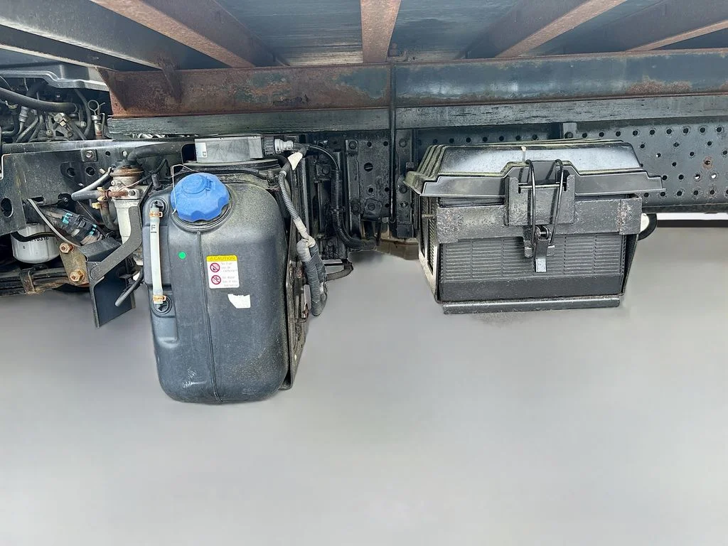 Used 2019 White Isuzu 18