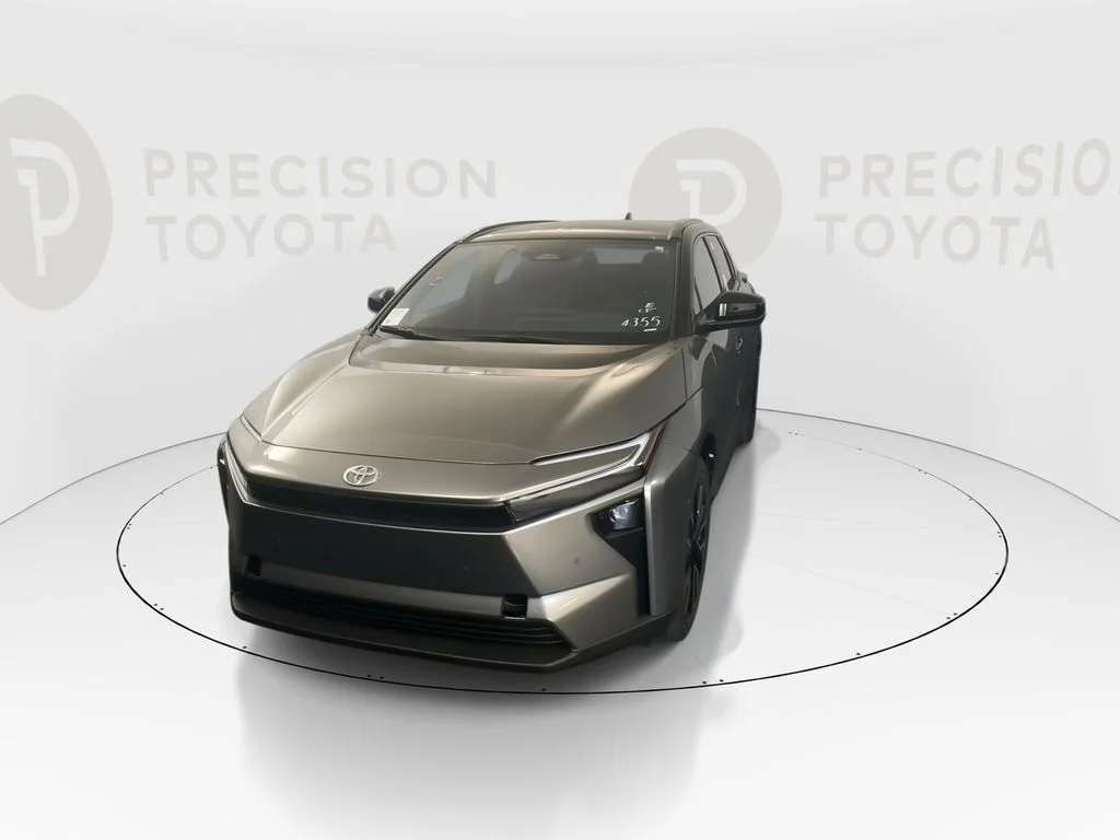New 2026 Heavy Metal with Midnight Black Metallic roof Toyota Limited image 7