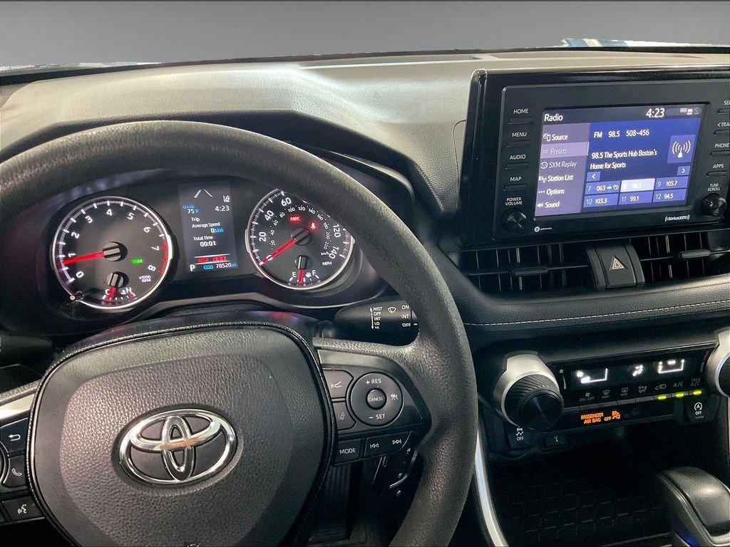 Used 2020 Gray Toyota LE image 18