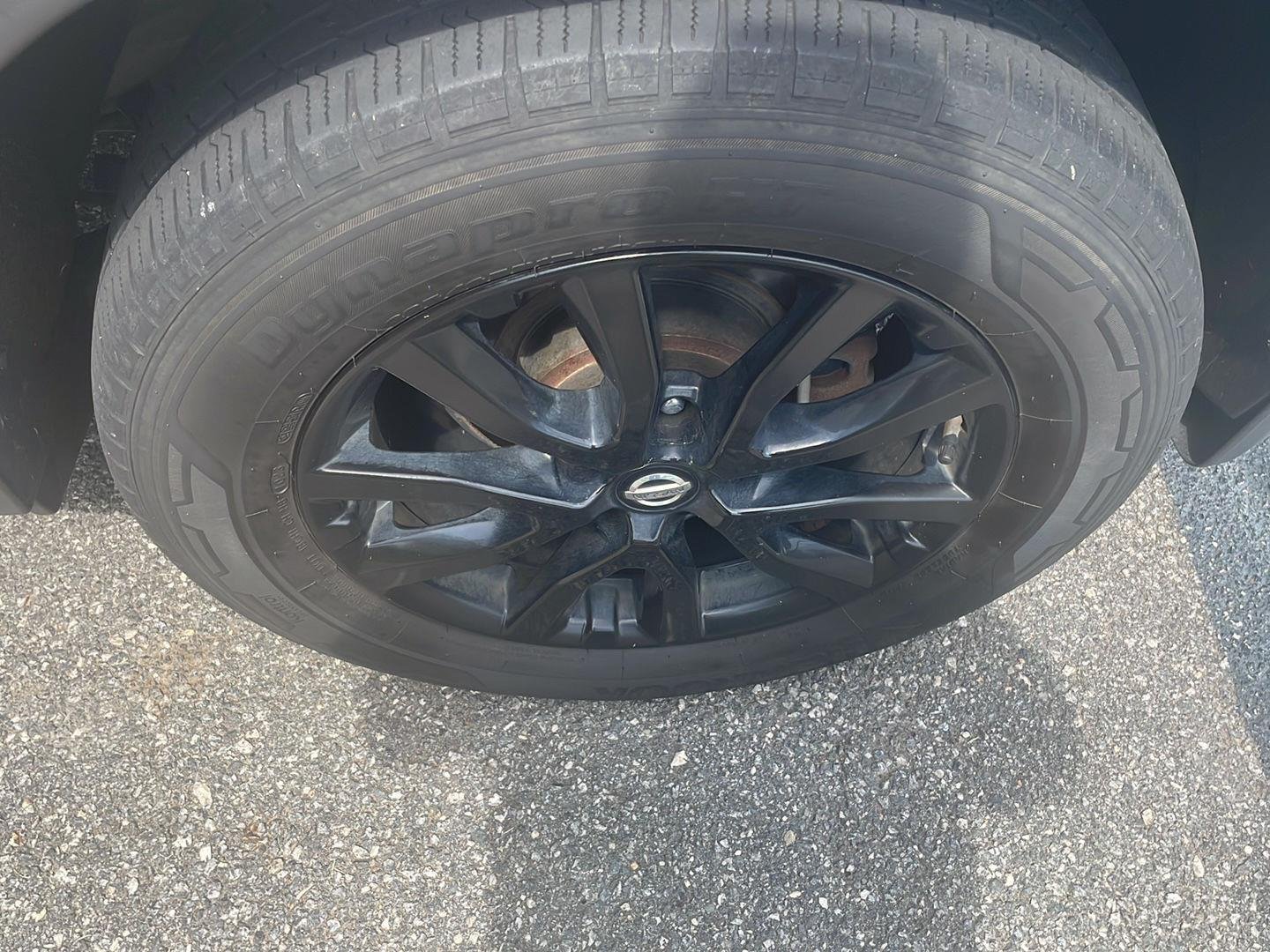 Used 2017 Gun Metallic Nissan SV image 17
