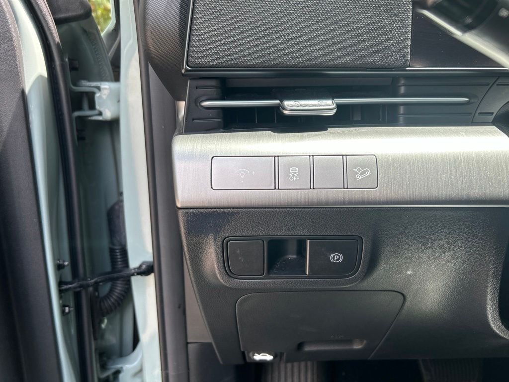 2024 Hyundai Kona SEL - Photo 23