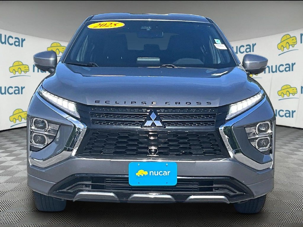 Used 2025  Mitsubishi Black Edition image 2