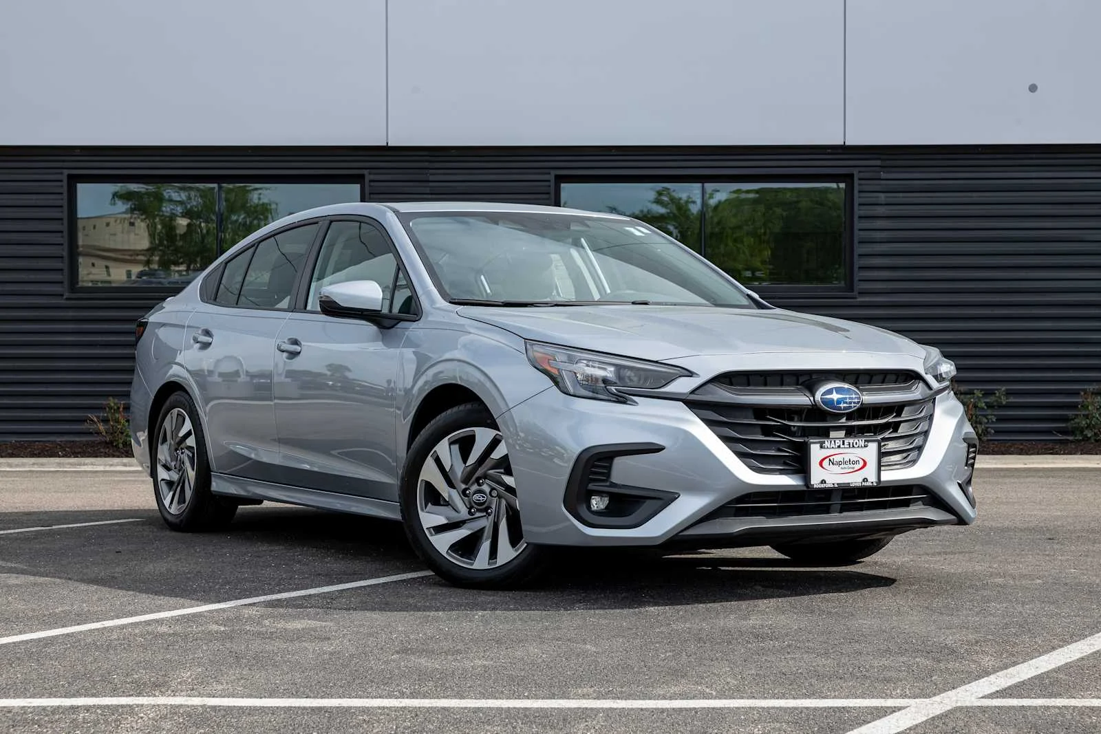 2024 Subaru Legacy Limited's photo