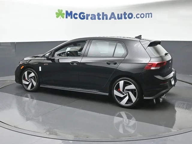 New 2026 Mythos Black Metallic Volkswagen 2.0T S image 18