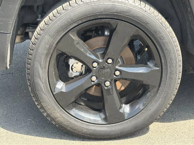 Used 2025 Black Jeep Limited image 14