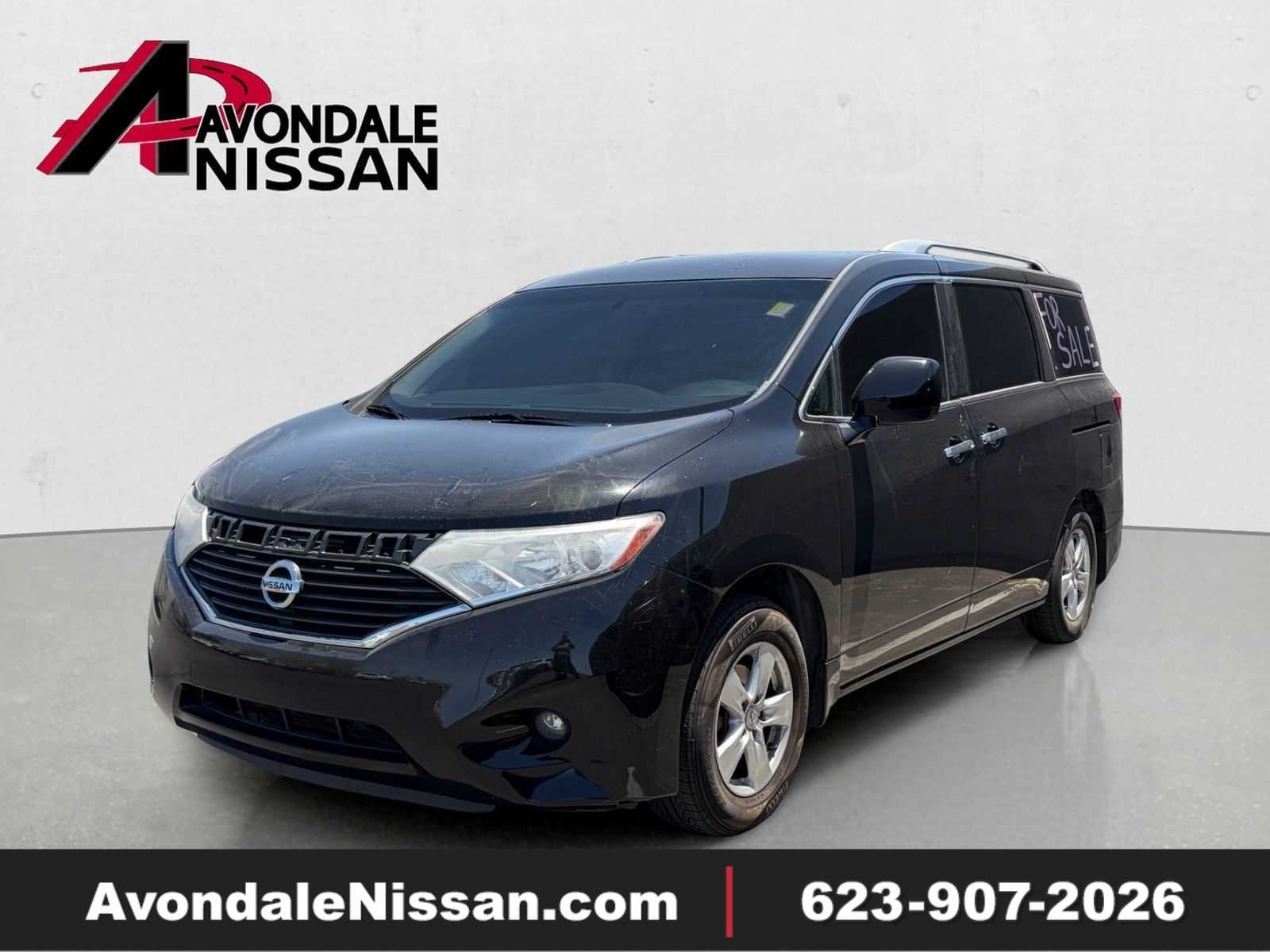 2016 Nissan Quest SV's photo