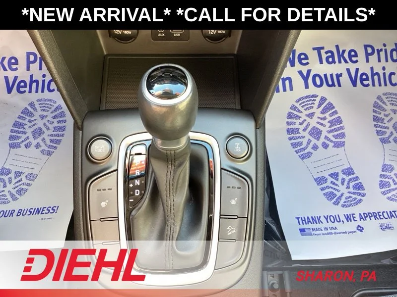 Used 2018 Black Hyundai SEL image 31