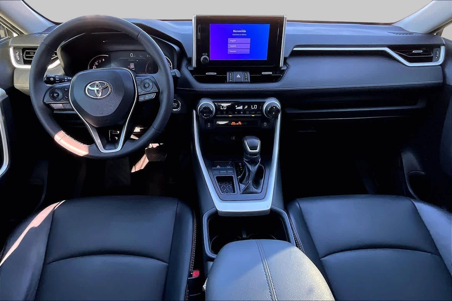 Used 2023 Wind Chill Pearl Toyota XLE Premium image 16