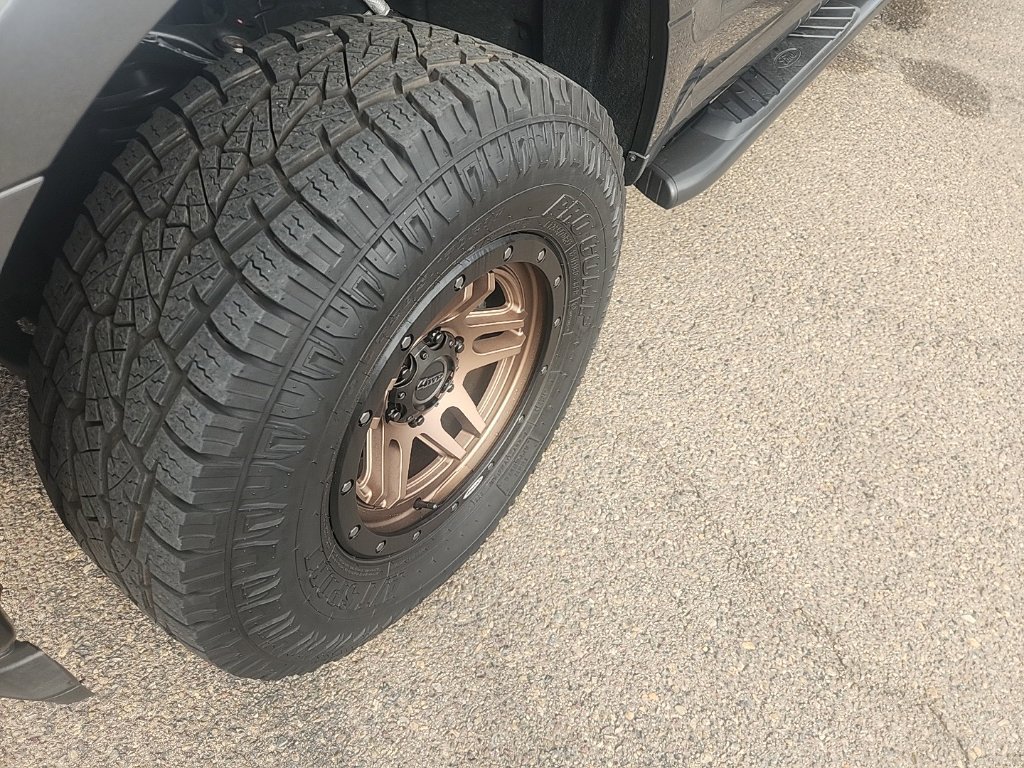 Used 2019 Gray Ford XL image 7