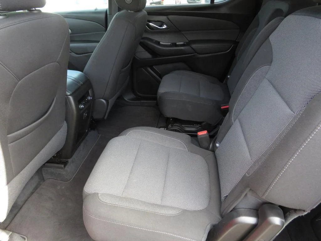 Used 2023 Radiant Red Chevrolet LT image 24