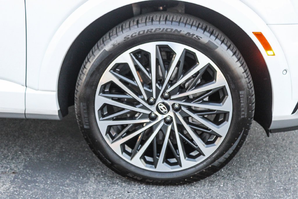 Certified Used 2026 White Hyundai Calligraphy image 12