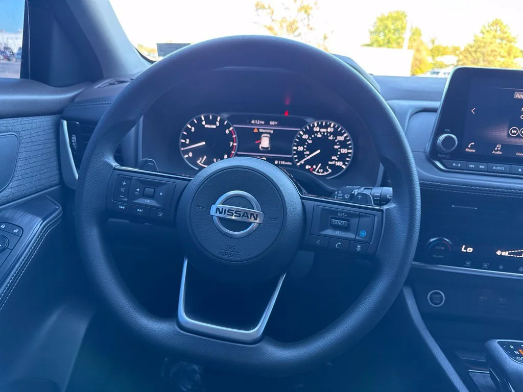 Used 2021 Black Nissan SV image 19