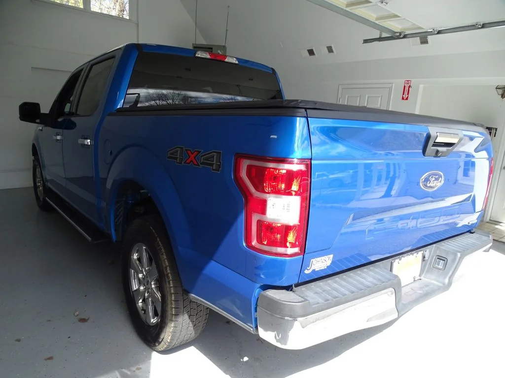Used 2019 Blue Ford XLT image 3