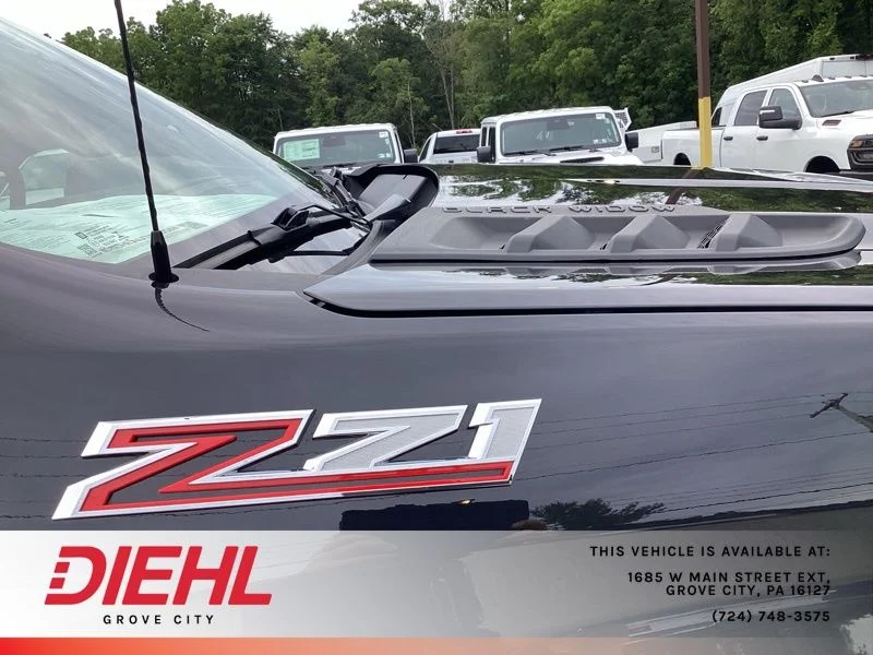 Used 2023 Black Chevrolet RST image 11