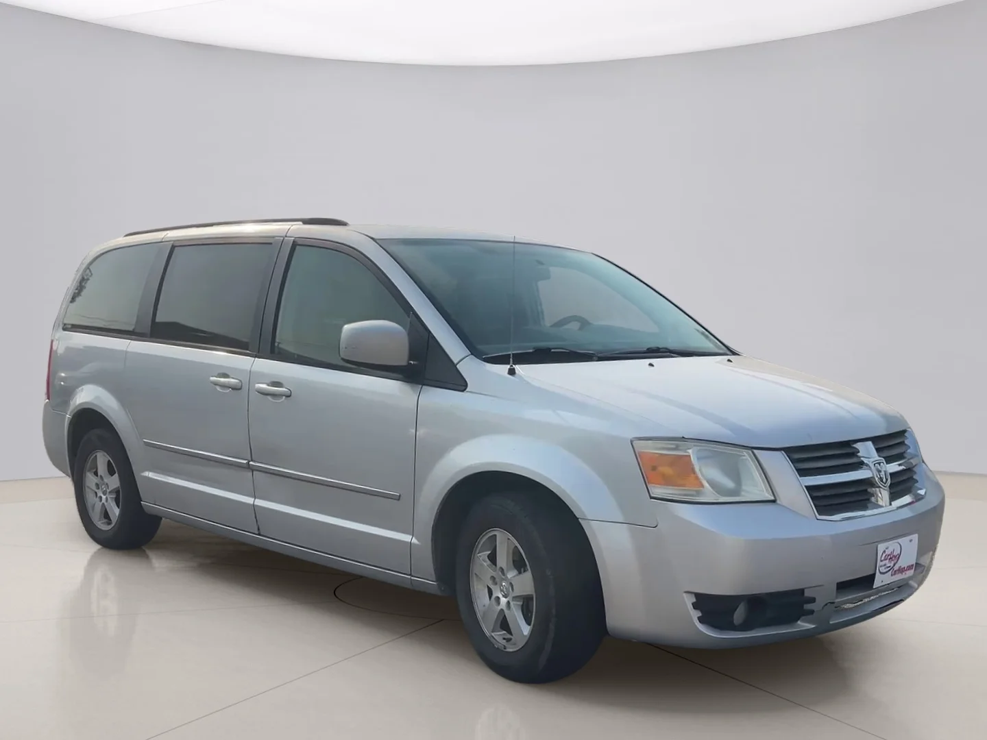 Used 2010 Silver Dodge SXT image 7