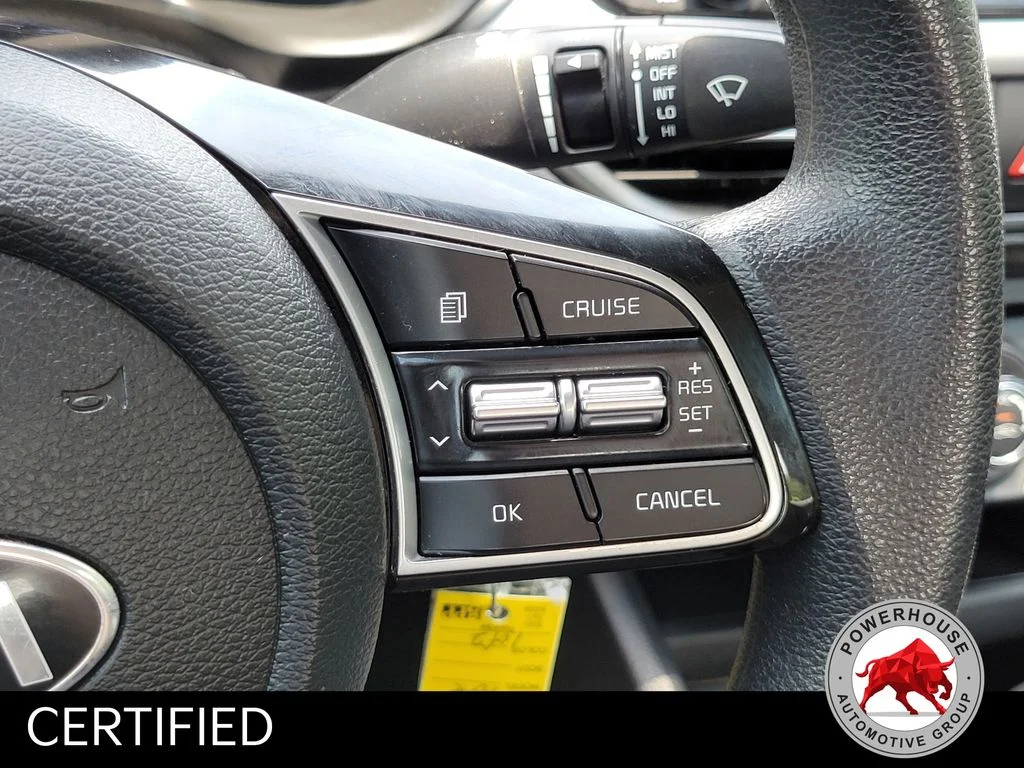 Used 2021 Black Kia LXS image 27