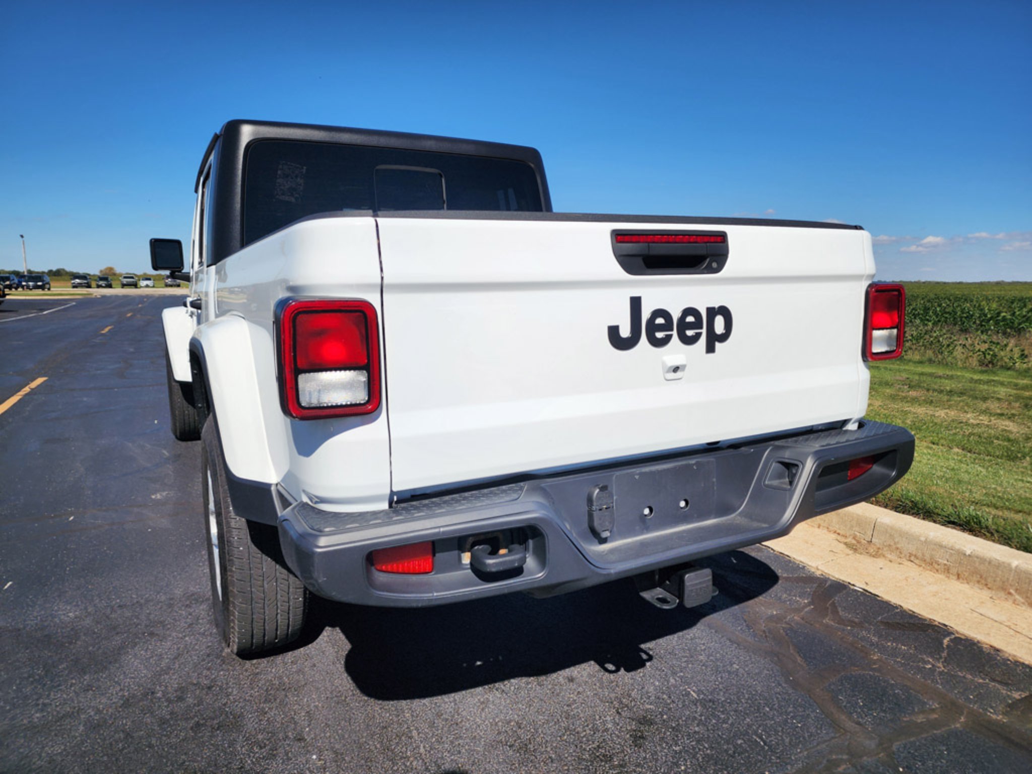 Used 2023 Bright White Clearcoat Jeep Sport S image 3