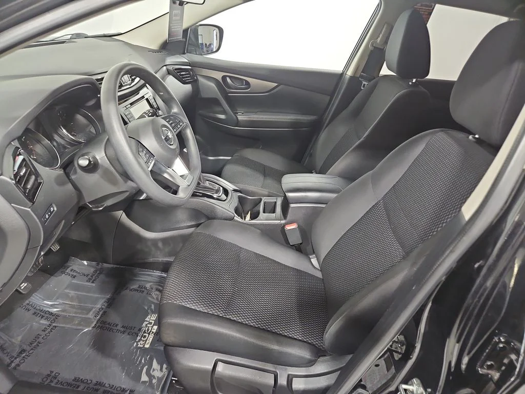 Used 2021 Black Nissan S image 10