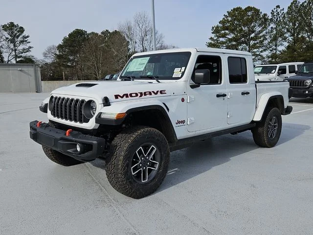 New 2026 Bright White Clear-Coat Exterior Paint Jeep Mojave X image 3