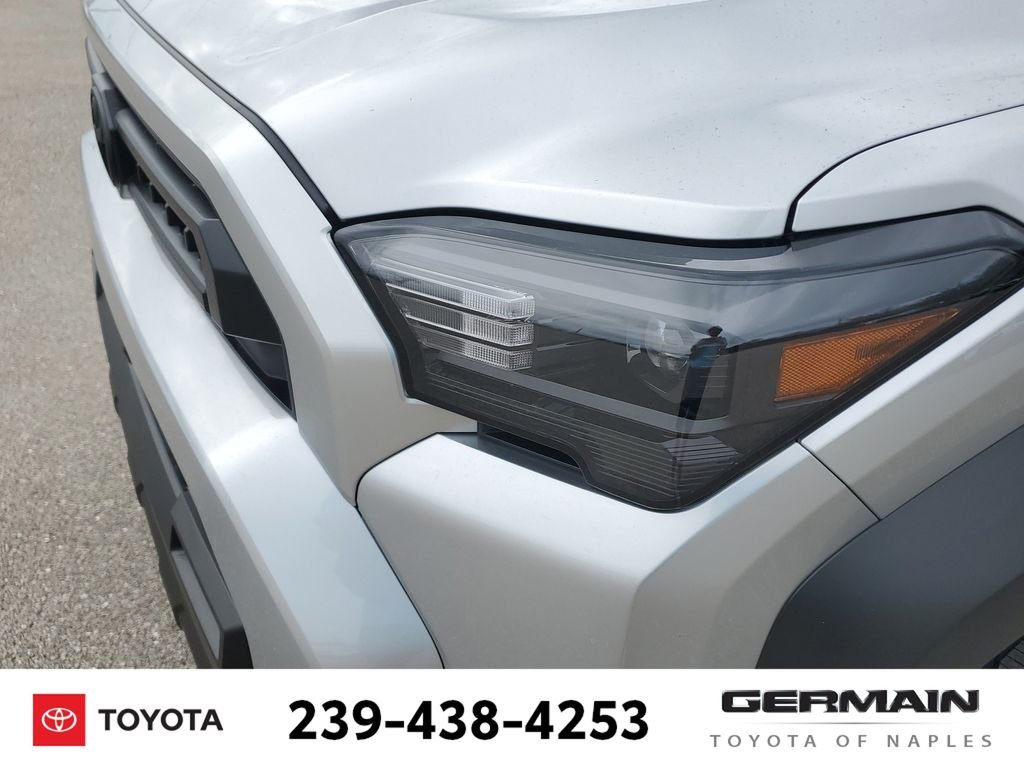 2026 Toyota 4Runner SR5 - Photo 12